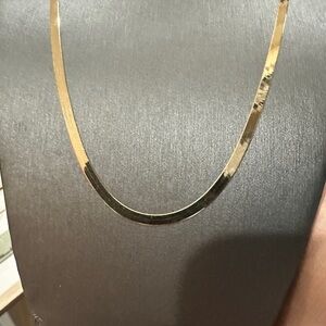 10kt yellow gold herringbone necklace 20”